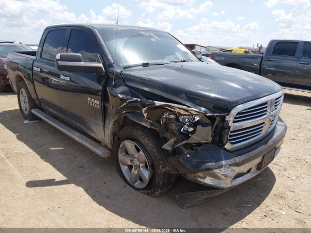 45798144 :رقم المزاد ، 1C6RR6LM1FS592267 vin ، 2015 Ram 1500 Lone Star مزاد بيع