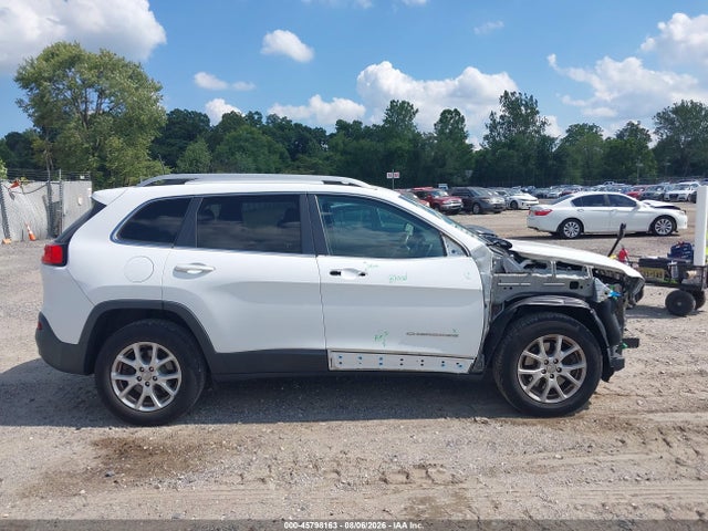 Продажа на аукционе авто 2018 Jeep Cherokee Latitude Plus 4x4, vin: 1C4PJMLX3JD527648, номер лота: 45798163