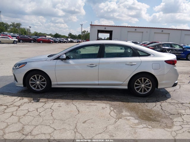 Продажа на аукционе авто 2018 Hyundai Sonata Eco, vin: 5NPE24AA9JH707049, номер лота: 45798169
