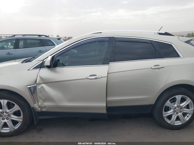 Продаж на аукціоні авто 2013 Cadillac Srx Performance Collection, vin: 3GYFNHE35DS579900, номер лоту: 45798197