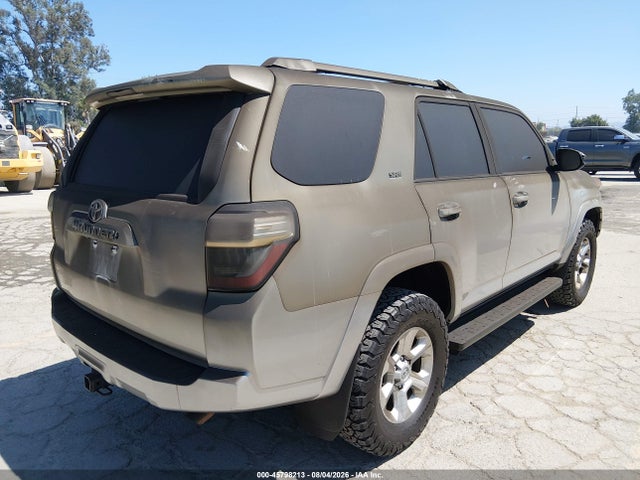 Toyota 4RUNNER SR5 2014 JTEBU5JRXE5172159 Image 4