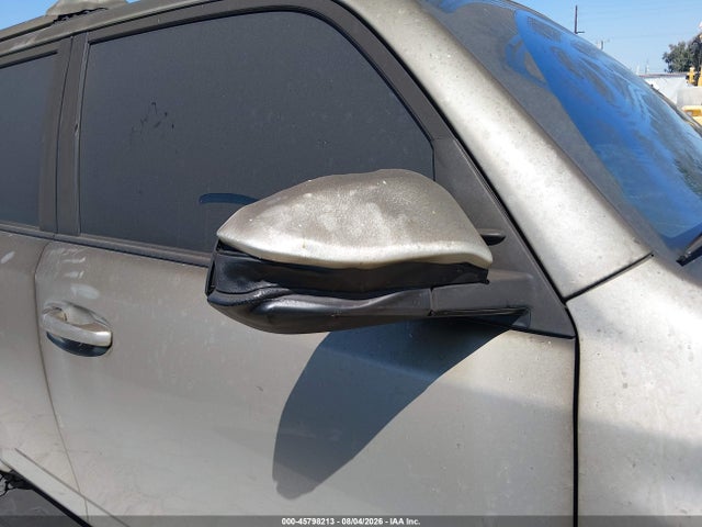 Toyota 4RUNNER SR5 2014 JTEBU5JRXE5172159 Image 6