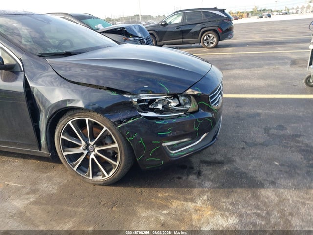 Aukcja sprzedaży 2016 Volvo S60 T5 Drive-e Premier, vin: YV126MFK3G2396568, numer aukcji: 45798256