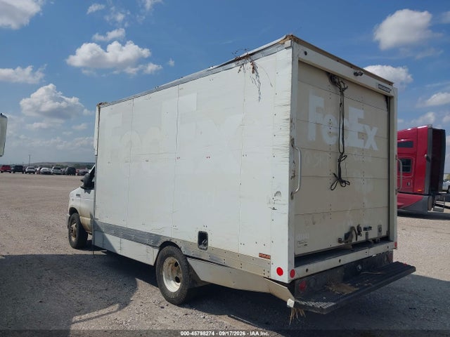 45798274 :رقم المزاد ، 1FDWE3FN2MDC01828 vin ، 2021 Ford E-350 Cutaway مزاد بيع