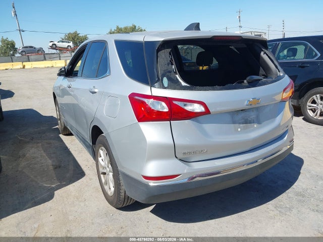 Chevrolet EQUINOX LT 2019 2GNAXUEV9K6116505 Image 3