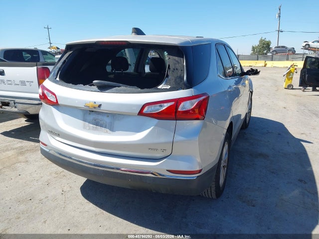 Chevrolet EQUINOX LT 2019 2GNAXUEV9K6116505 Image 4