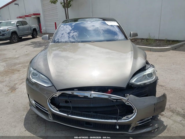 Продаж на аукціоні авто 2015 Tesla Model S 70d/85d/p85d, vin: 5YJSA1S2XFF089242, номер лоту: 45798303