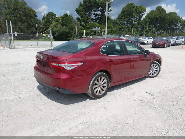 Toyota CAMRY LE 2018 4T1B11HK4JU672134 Image 4