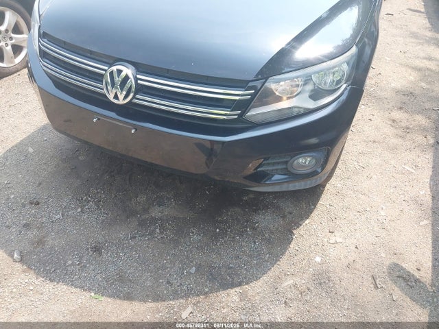 2013 Volkswagen Tiguan Se მანქანა იყიდება აუქციონზე, vin: WVGBV7AX0DW510183, აუქციონის ნომერი: 45798311