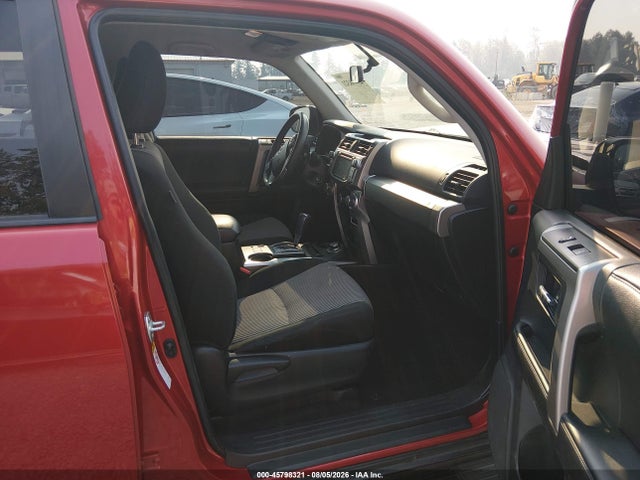 Toyota 4RUNNER SR5 2015 JTEBU5JR4F5228937 Image 17