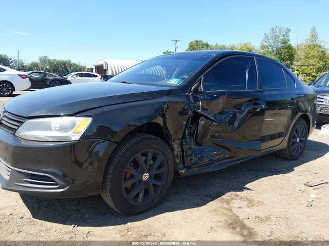 Продажа на аукционе авто 2013 Volkswagen Jetta 2.5l Se, vin: 3VWDP7AJ8DM438407, номер лота: 45798342