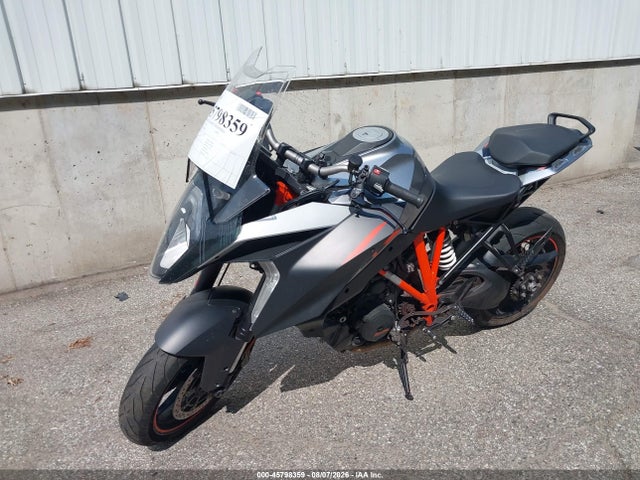 KTM 1290 Super Duke Gt 2017 VBKV69404HM953865 Image 2