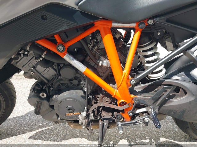 KTM 1290 Super Duke Gt 2017 VBKV69404HM953865 Image 9