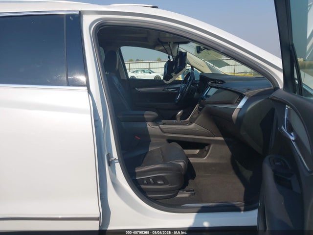1GYKNDRS9JZ209377 Cadillac XT5 LUXURY