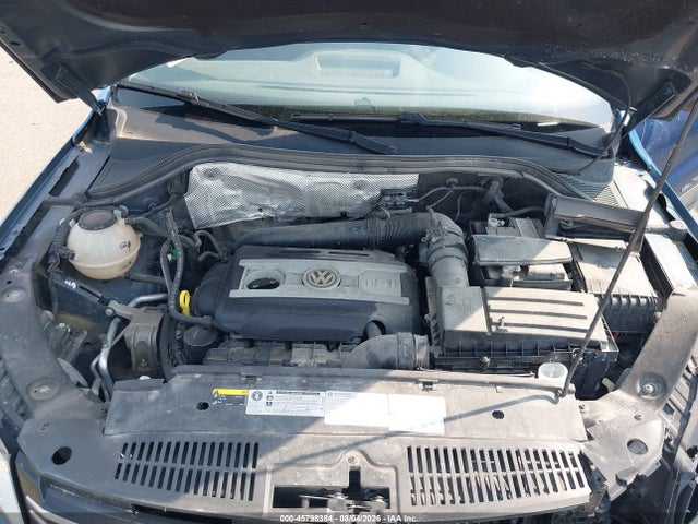 45798384 :رقم المزاد ، WVGBV7AX8JK001641 vin ، 2018 Volkswagen Tiguan Limited 2.0t مزاد بيع