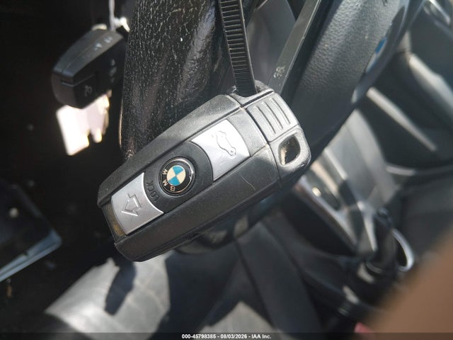2013 Bmw X1 Xdrive28i მანქანა იყიდება აუქციონზე, vin: WBAVL1C57DVR85106, აუქციონის ნომერი: 45798385