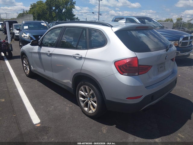 2013 Bmw X1 Xdrive28i მანქანა იყიდება აუქციონზე, vin: WBAVL1C57DVR85106, აუქციონის ნომერი: 45798385