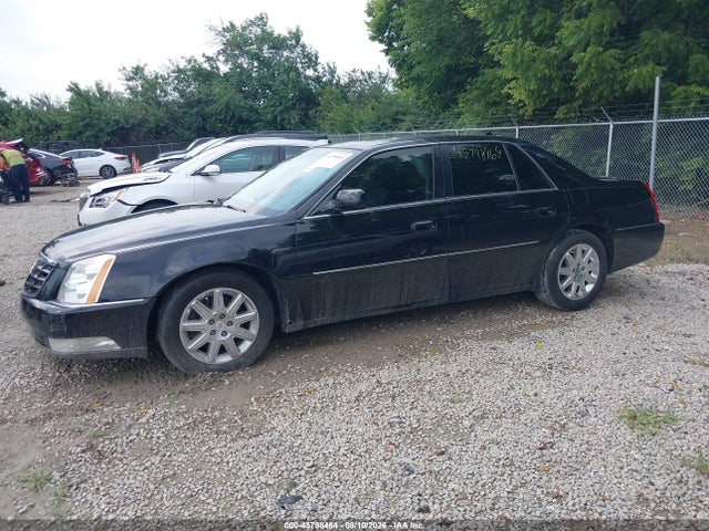 45798464 :رقم المزاد ، 1G6KH5E63BU127948 vin ، 2011 Cadillac Dts Premium Collection مزاد بيع