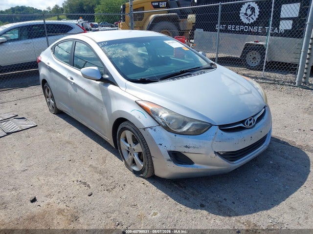 45798531 :رقم المزاد ، 5NPDH4AE0DH394748 vin ، 2013 Hyundai Elantra Gls مزاد بيع