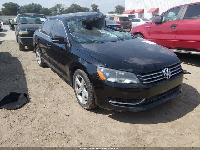 2015 Volkswagen Passat 1.8t Se მანქანა იყიდება აუქციონზე, vin: 1VWBT7A35FC029340, აუქციონის ნომერი: 45798545