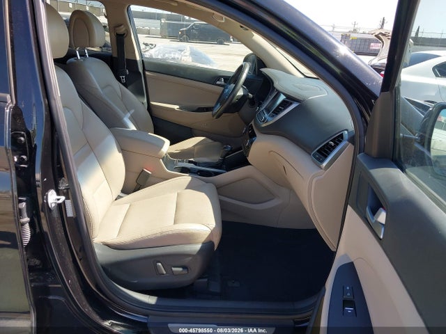 Hyundai Tucson Limited 2017 KM8J33A21HU317850 Image 5