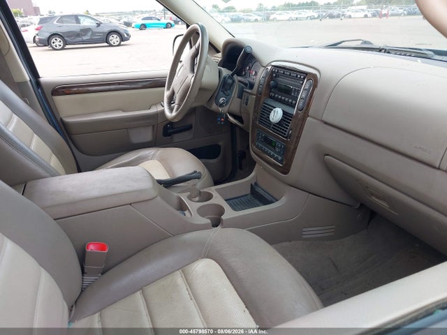 2003 Ford Explorer Eddie Bauer მანქანა იყიდება აუქციონზე, vin: 1FMZU74K33ZB15932, აუქციონის ნომერი: 45798570