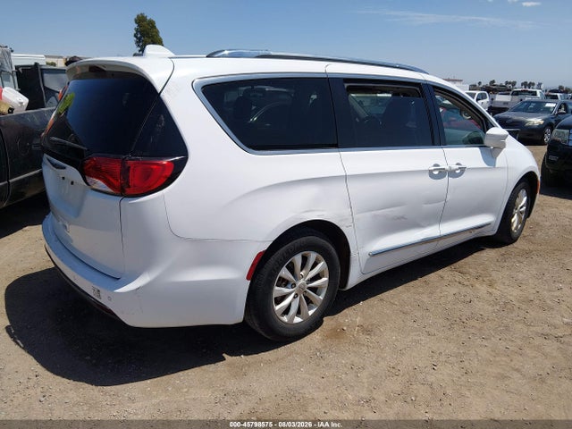 Chrysler Pacifica Touring L 2019 2C4RC1BG9KR548263 Image 4