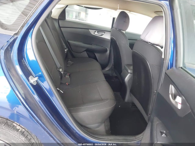 45798583 :رقم المزاد ، 3KPF24AD7KE048943 vin ، 2019 Kia Forte Lxs مزاد بيع