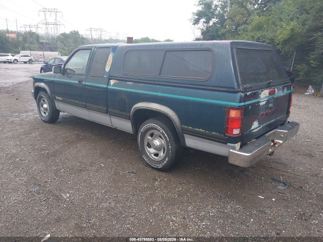 1994 Dodge Dakota მანქანა იყიდება აუქციონზე, vin: 1B7GL23X7RS692804, აუქციონის ნომერი: 45798593