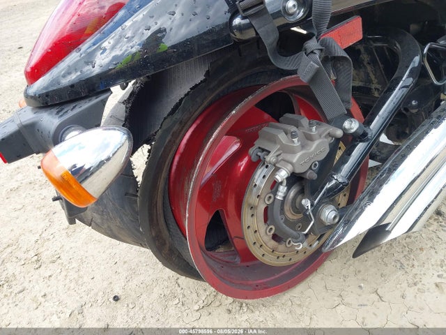 Suzuki VZ1500 2019 JS1VY55A7K2100028 Image 15