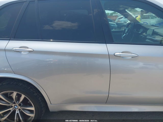 45798666 :رقم المزاد ، 5UXKR0C58G0U12455 vin ، 2016 Bmw X5 Xdrive35i مزاد بيع