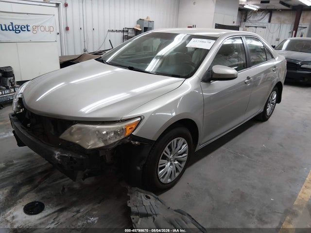 Toyota CAMRY LE 2014 4T4BF1FK9ER393553 Image 2