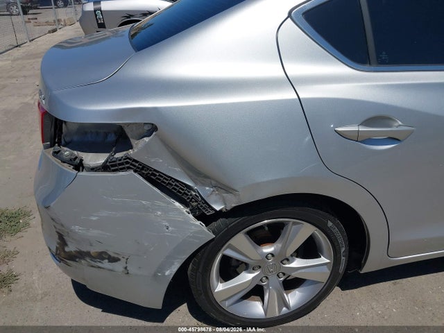 45798678 :رقم المزاد ، 19VDE1F37EE014530 vin ، 2014 Acura Ilx 2.0l مزاد بيع
