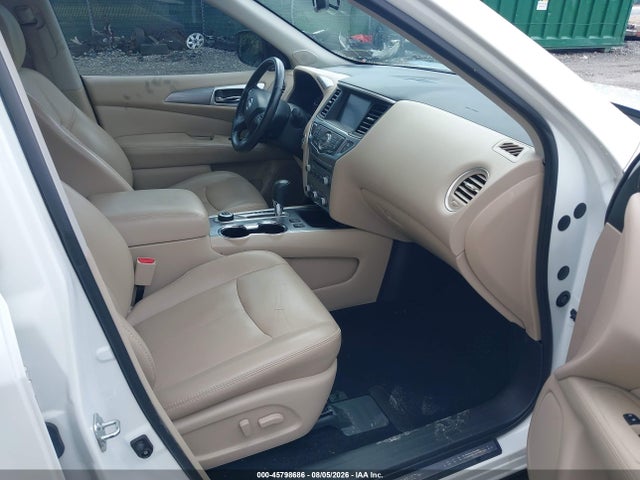 5N1DR2MM8KC597475 Nissan Pathfinder Sl