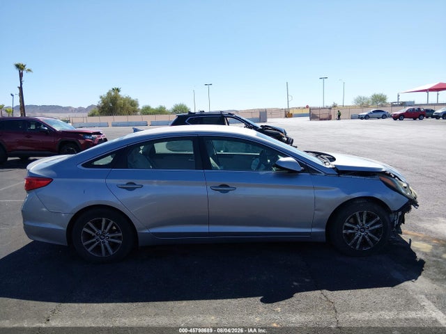 Hyundai SONATA SE 2016 5NPE24AF9GH261893 Image 13