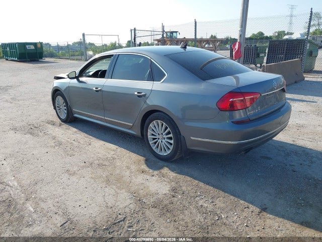 2016 Volkswagen Passat 1.8t Se მანქანა იყიდება აუქციონზე, vin: 1VWBS7A39GC038451, აუქციონის ნომერი: 45798690