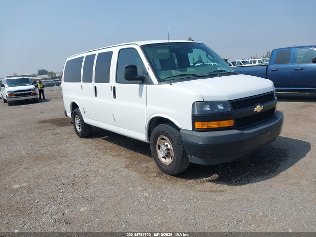 2019 1GAWGEFG3K1289923 main image