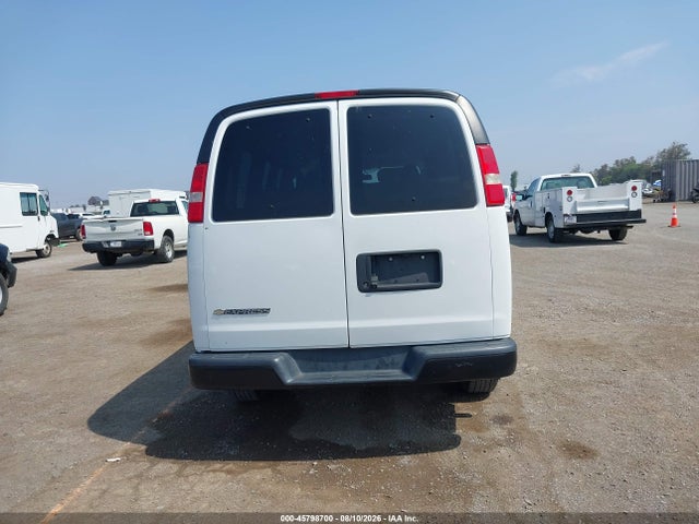 Chevrolet Express 2500 Ls 2019 1GAWGEFG3K1289923 Image 17
