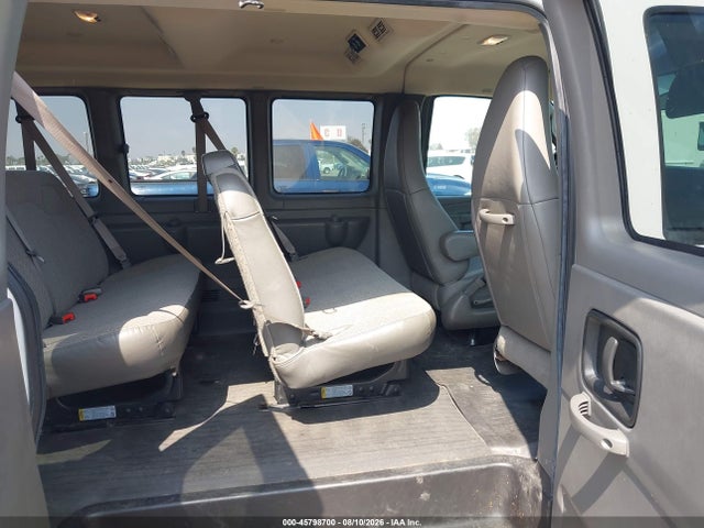 Chevrolet Express 2500 Ls 2019 1GAWGEFG3K1289923 Image 8