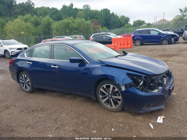 Продаж на аукціоні авто 2017 Nissan Altima 2.5 Sr, vin: 1N4AL3AP3HC480110, номер лоту: 45798705