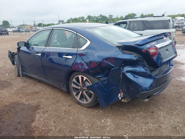 Продаж на аукціоні авто 2017 Nissan Altima 2.5 Sr, vin: 1N4AL3AP3HC480110, номер лоту: 45798705
