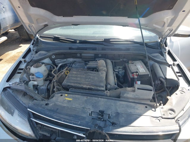 2017 Volkswagen Jetta 1.4t Se მანქანა იყიდება აუქციონზე, vin: 3VWDB7AJ0HM253269, აუქციონის ნომერი: 45798751