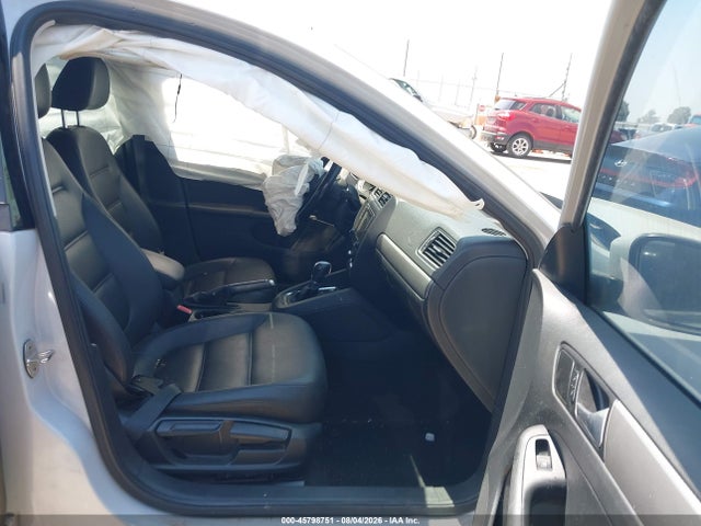 2017 Volkswagen Jetta 1.4t Se მანქანა იყიდება აუქციონზე, vin: 3VWDB7AJ0HM253269, აუქციონის ნომერი: 45798751