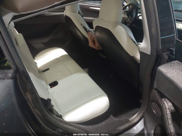 Продаж на аукціоні авто 2023 Tesla Model Y Awd/long Range Dual Motor All-wheel Drive, vin: 7SAYGDEE6PF854497, номер лоту: 45798755