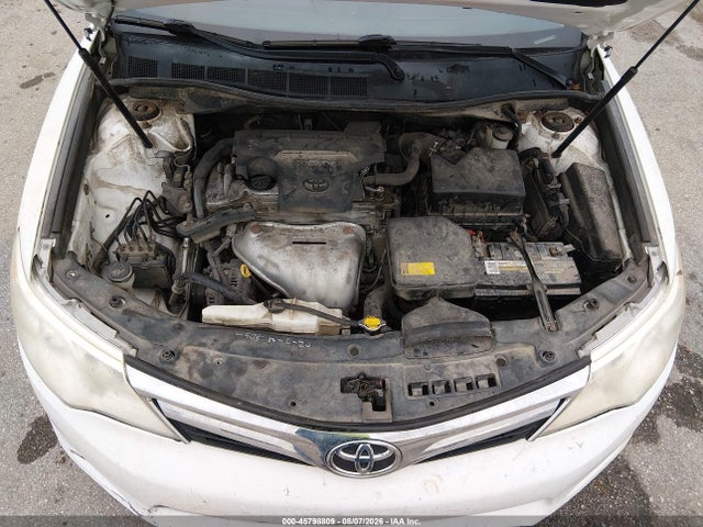 45798809 :رقم المزاد ، 4T4BF1FKXER364319 vin ، 2014 Toyota Camry Le مزاد بيع