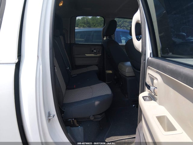 45798823 :رقم المزاد ، 1D7RB1GT1BS696758 vin ، 2011 Ram Ram 1500 Slt مزاد بيع