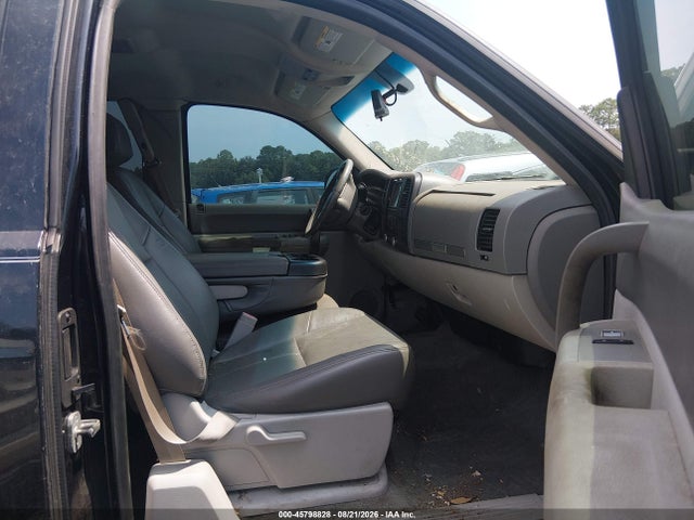 45798828 :رقم المزاد ، 1GTEC29039Z290867 vin ، 2009 Gmc Sierra 1500 Sle مزاد بيع