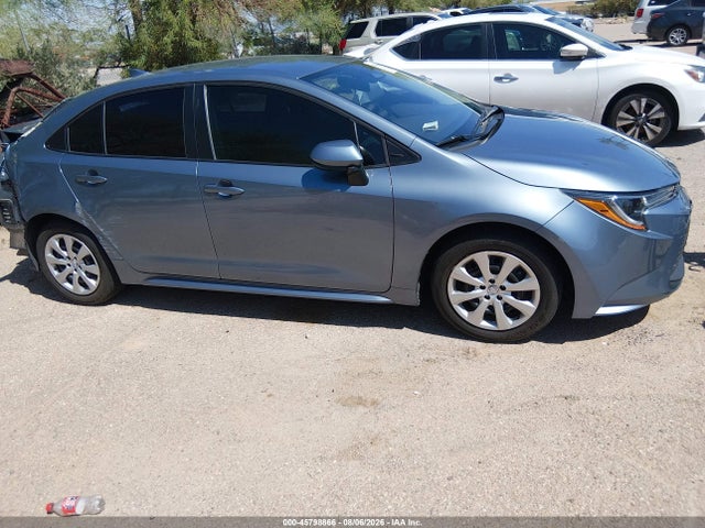 5YFB4MDE6SP244545 Toyota COROLLA LE