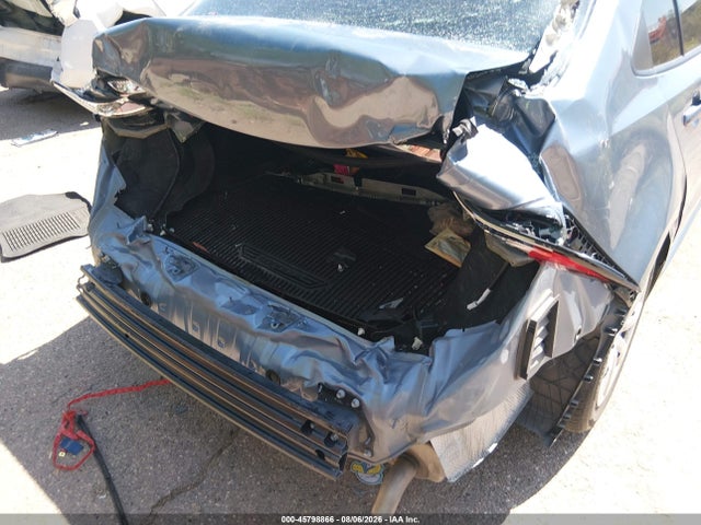 5YFB4MDE6SP244545 Toyota COROLLA LE
