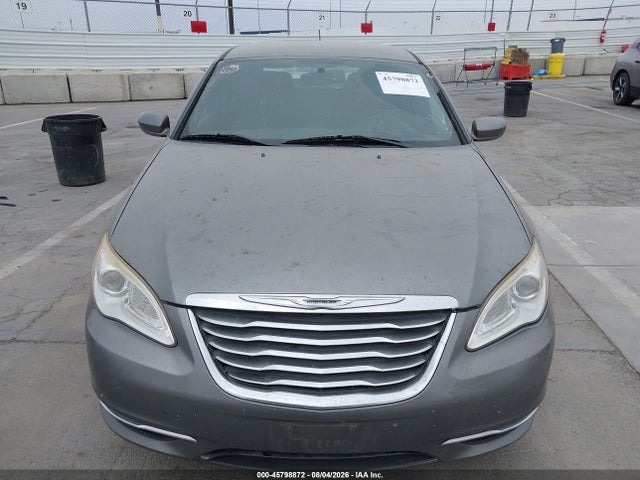 45798872 :رقم المزاد ، 1C3CCBBB7CN120632 vin ، 2012 Chrysler 200 Touring مزاد بيع